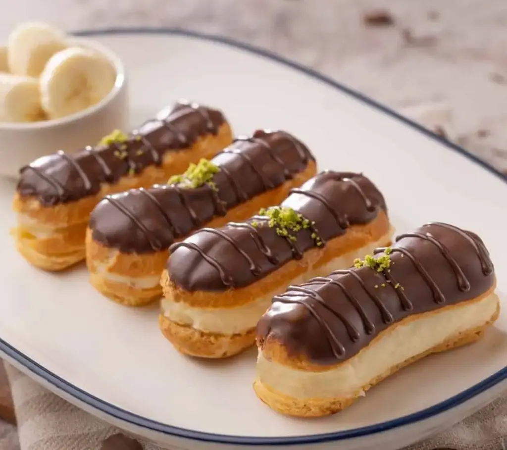 Eclair Plate