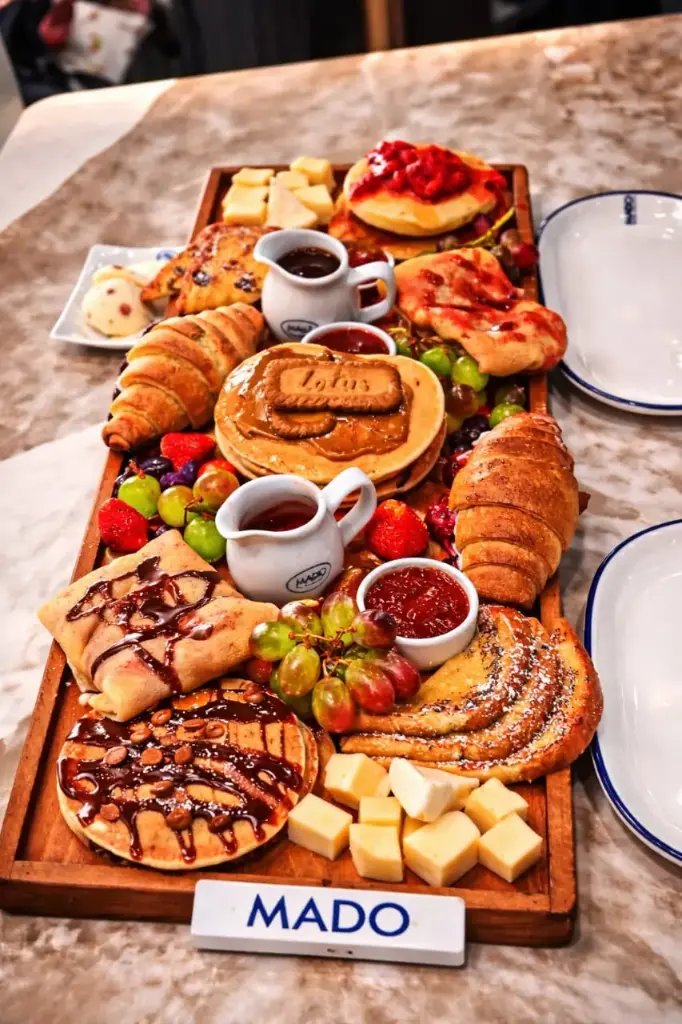American Breakfast