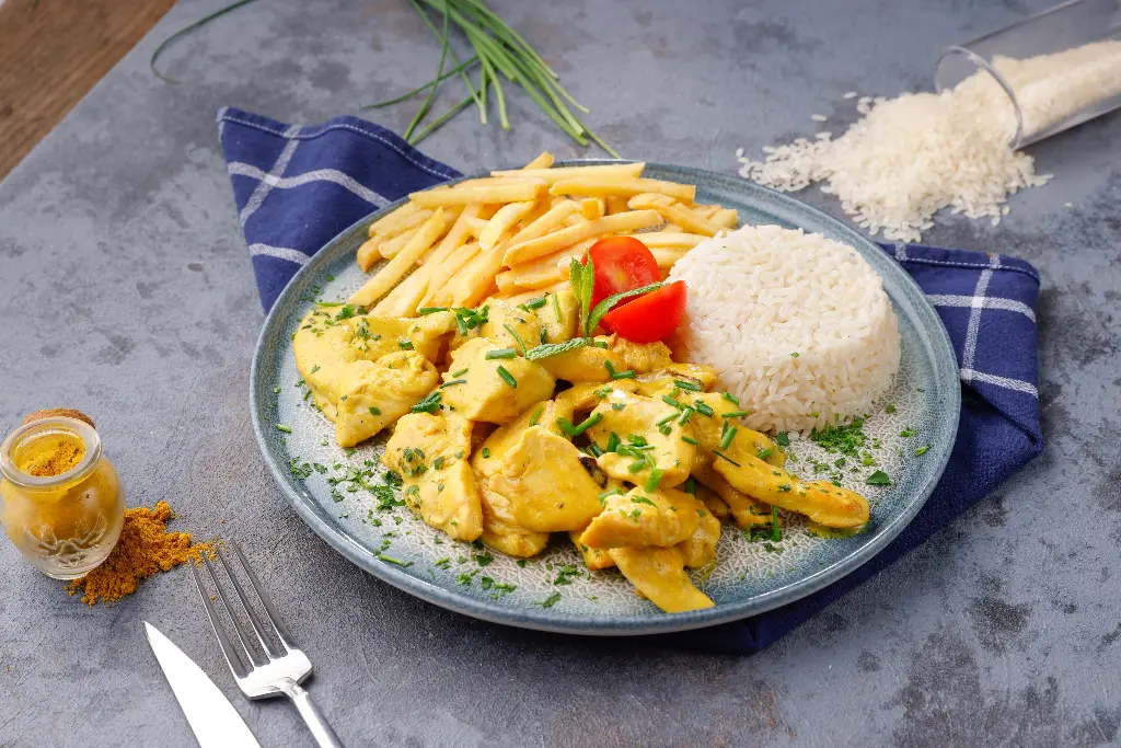 Chicken With Curry Sauce