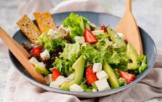Avocado And Tulum Cheese Salad